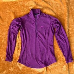 Small Arc'teryx Marron Women's Top quarter zip good condition soft warm slim fit